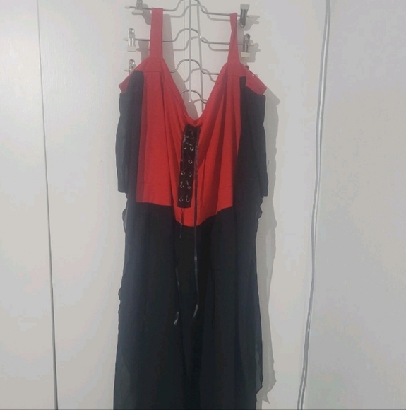 Dresses & Skirts - Elegant Red and Black Women's Dress